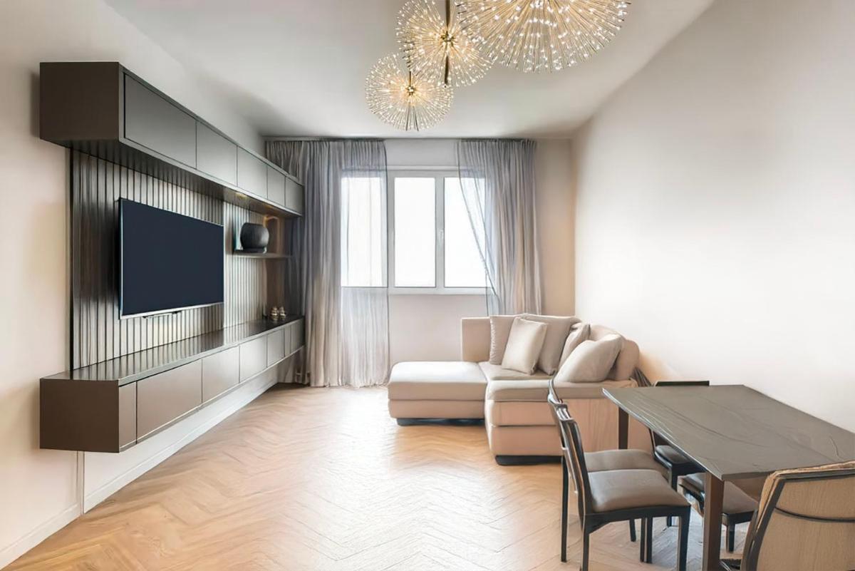 Realty Company Luxury Apartment Rome